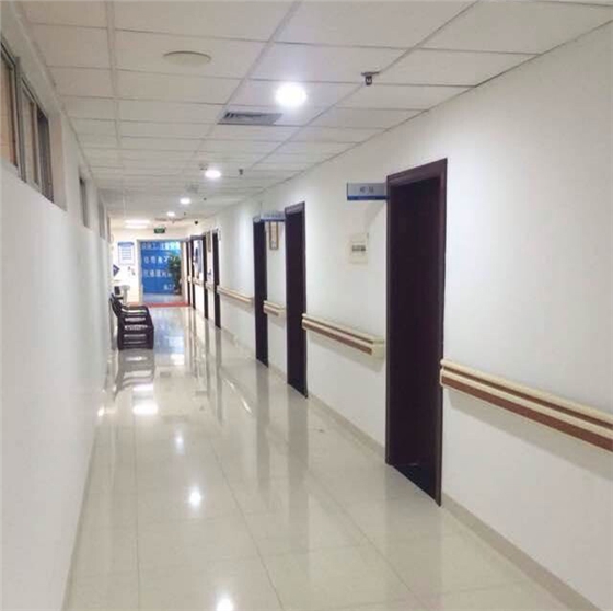 廈門眼科醫院扶手1.jpg