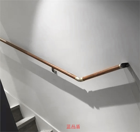 醫院無障礙樓梯扶手