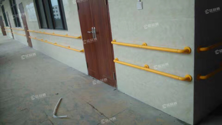 藍品盾尼龍走道扶手1.jpg