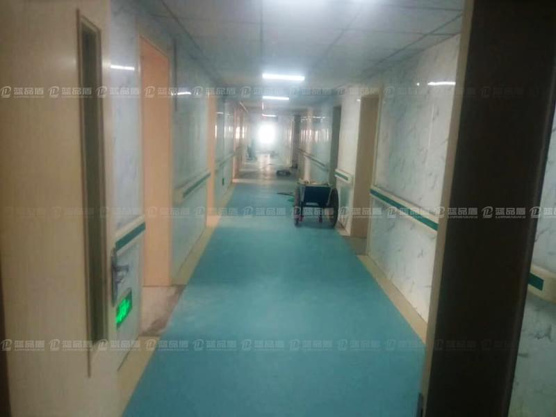 【河南省】靈寶市第二人民醫院醫院實例展現走廊扶手哪一家好？