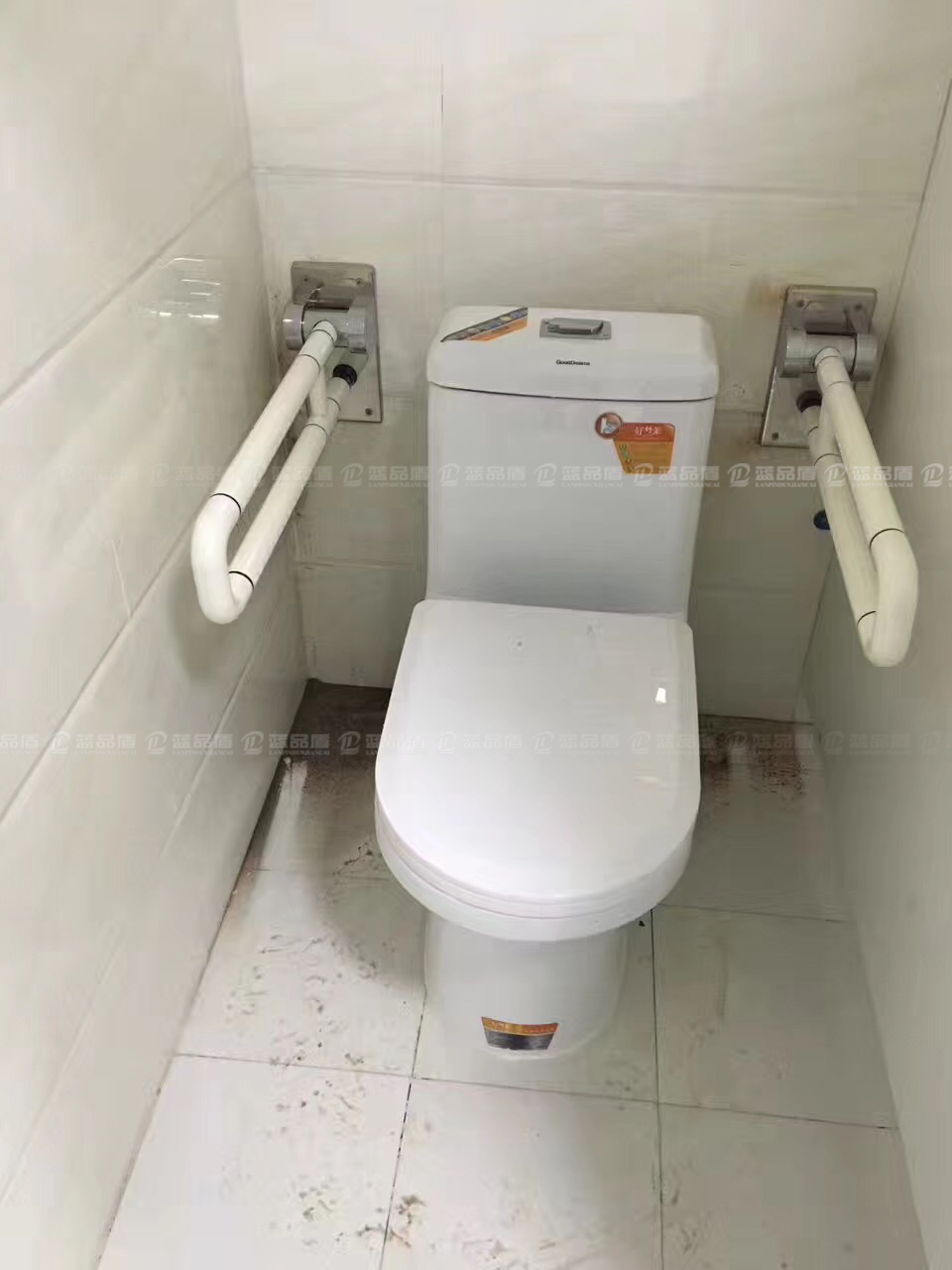 養老院扶手.jpg