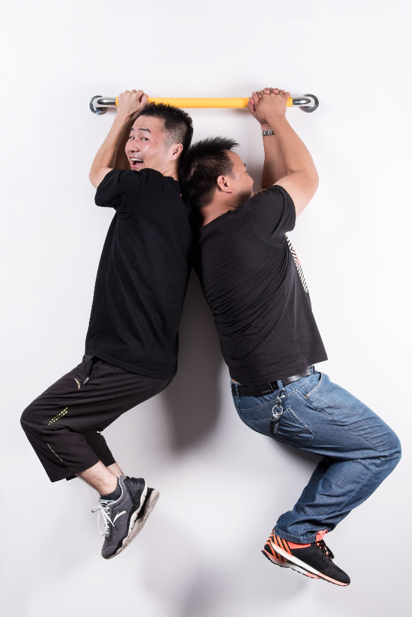 養老公寓衛生間扶手.png